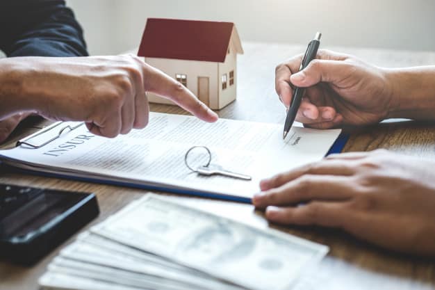 estate agent broker reach contract form client signing agreement